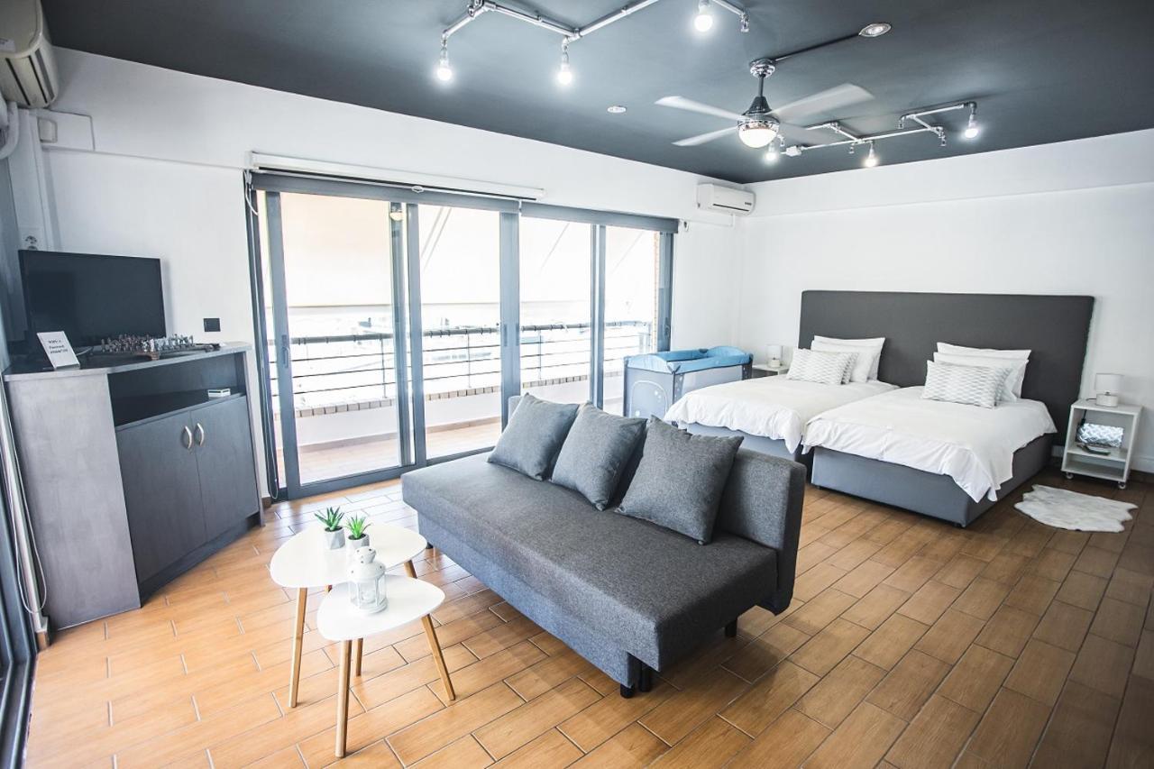 P & I Apartment เอเธนส์ ภายนอก รูปภาพ