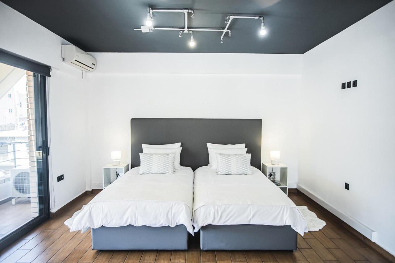 P & I Apartment เอเธนส์ ภายนอก รูปภาพ