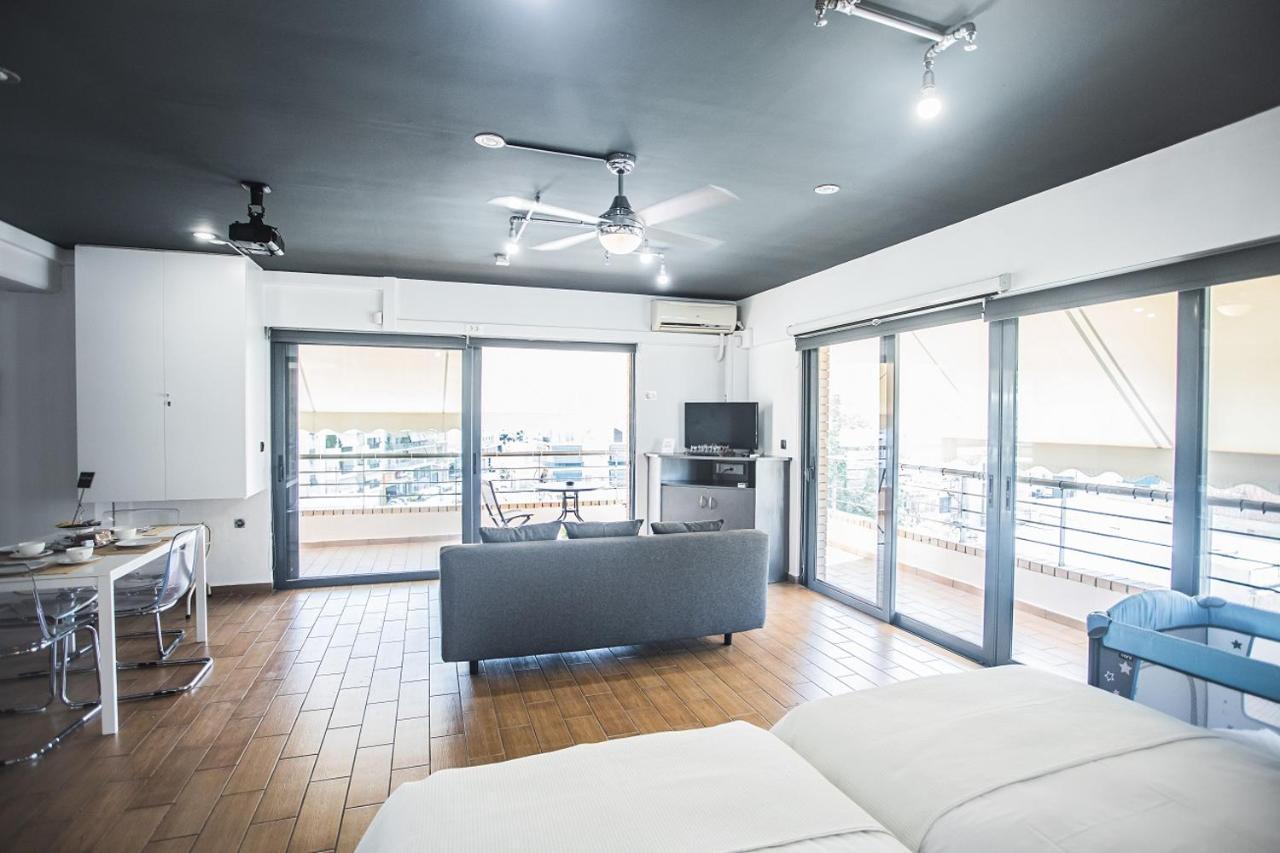 P & I Apartment เอเธนส์ ภายนอก รูปภาพ